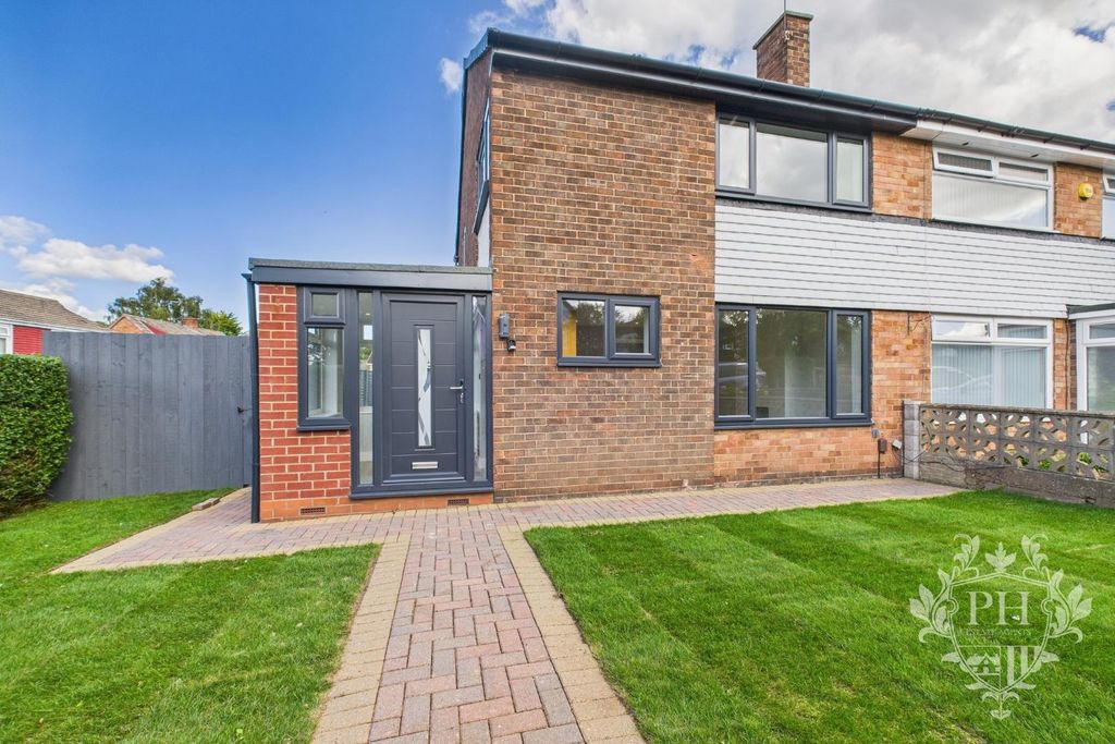 Property photo 1 of 13 External - Front
