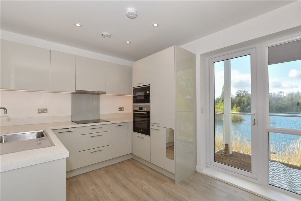 Property photo 1 of 11 Lounge/Kitchen/ Diner