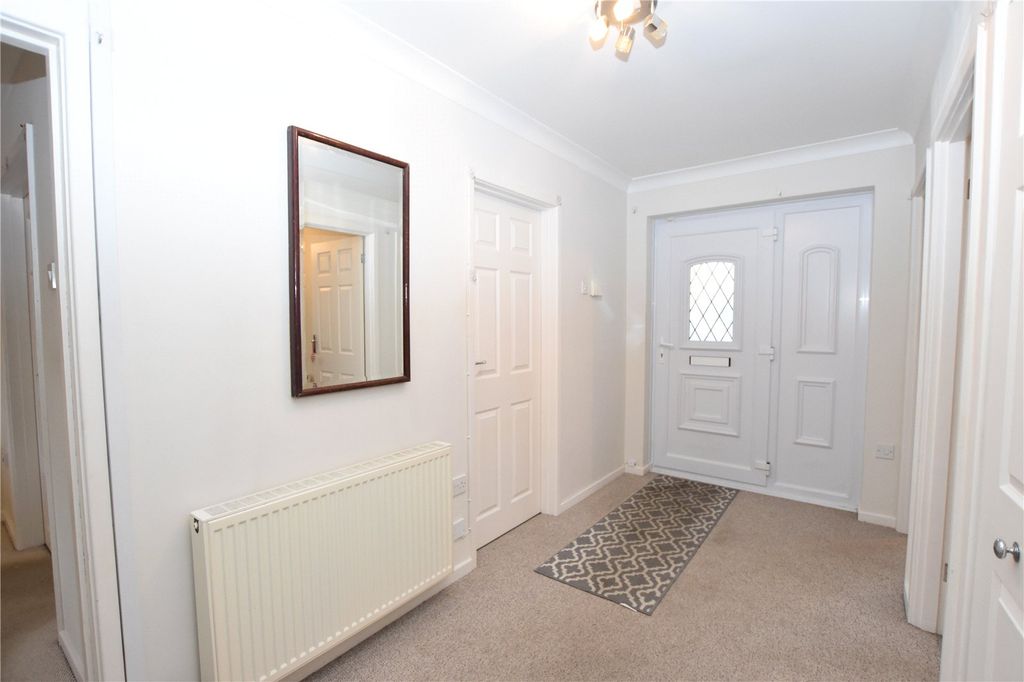 Property photo 2 of 20 Picture No. 05