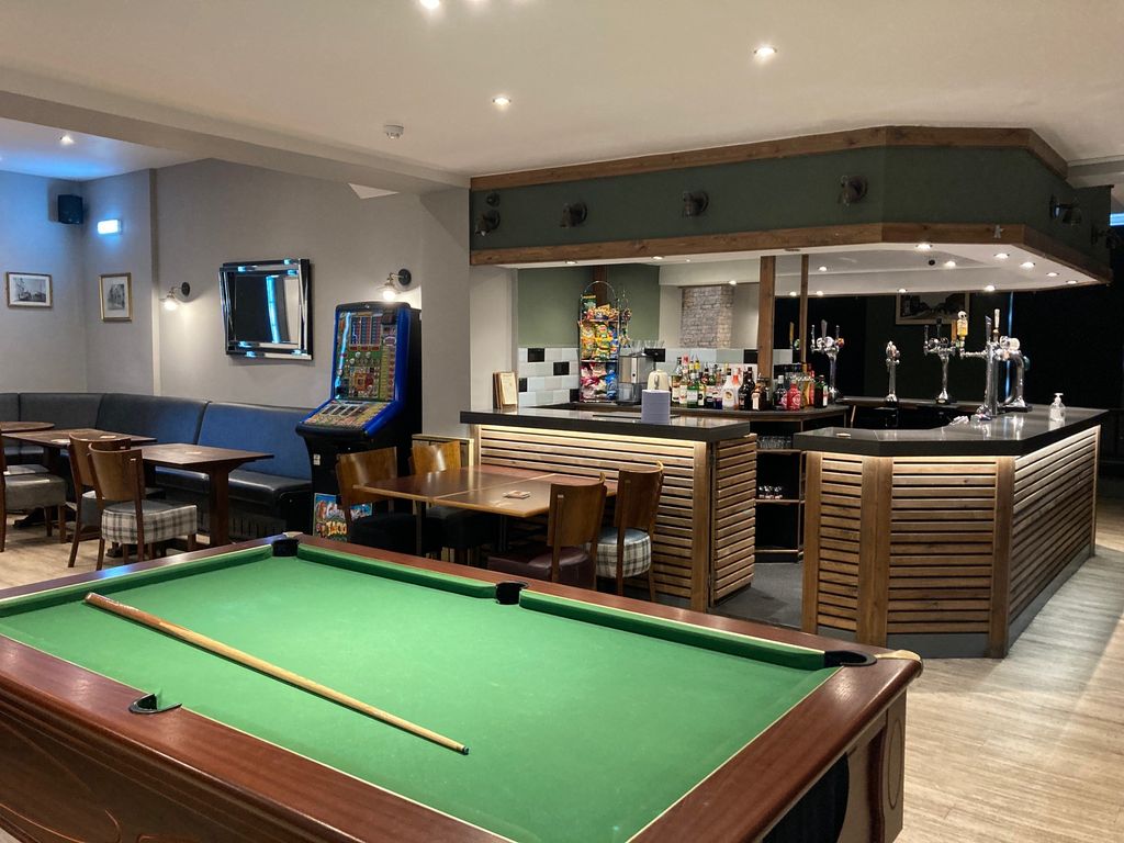 Property photo 3 of 15 Photo 03