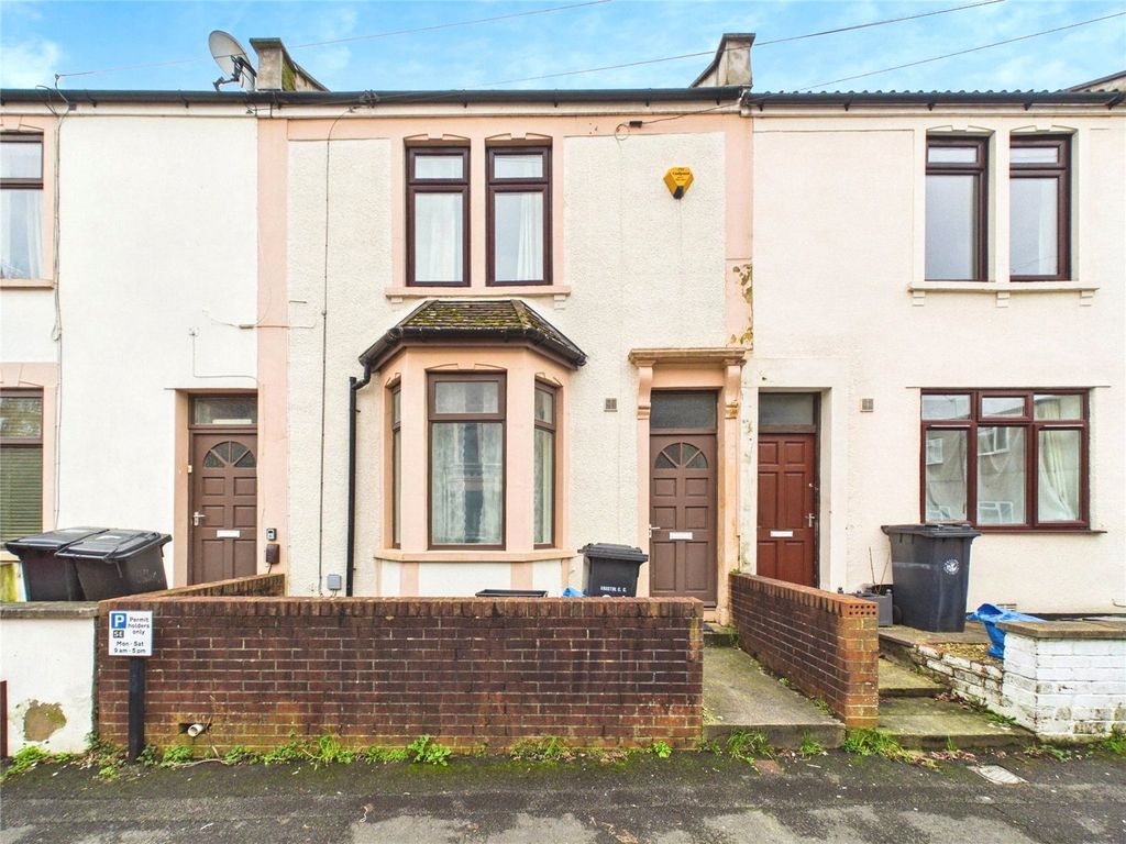 Property photo 1 of 13 Picture No. 19