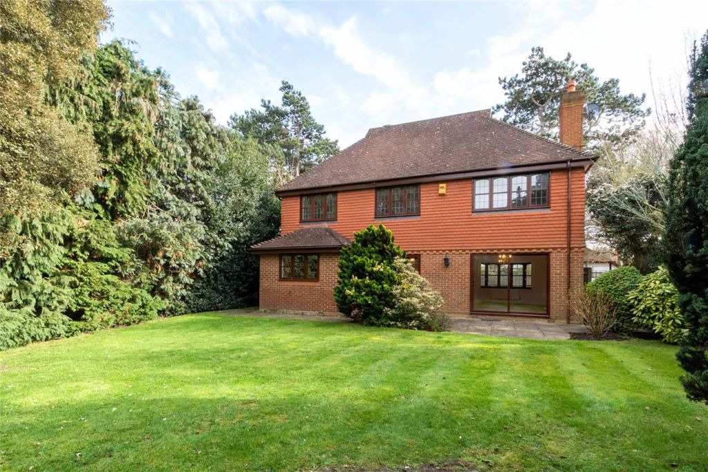 Property photo 2 of 10