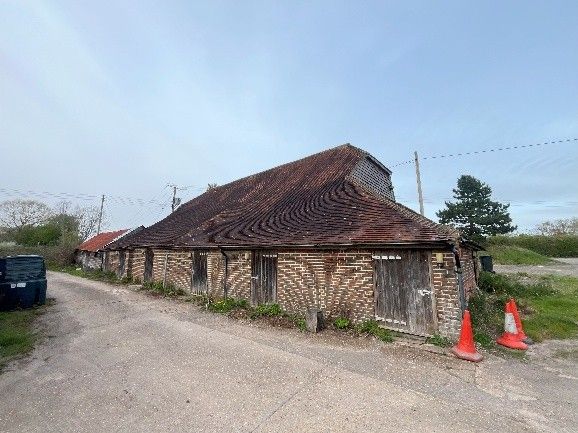 Property photo 3 of 6