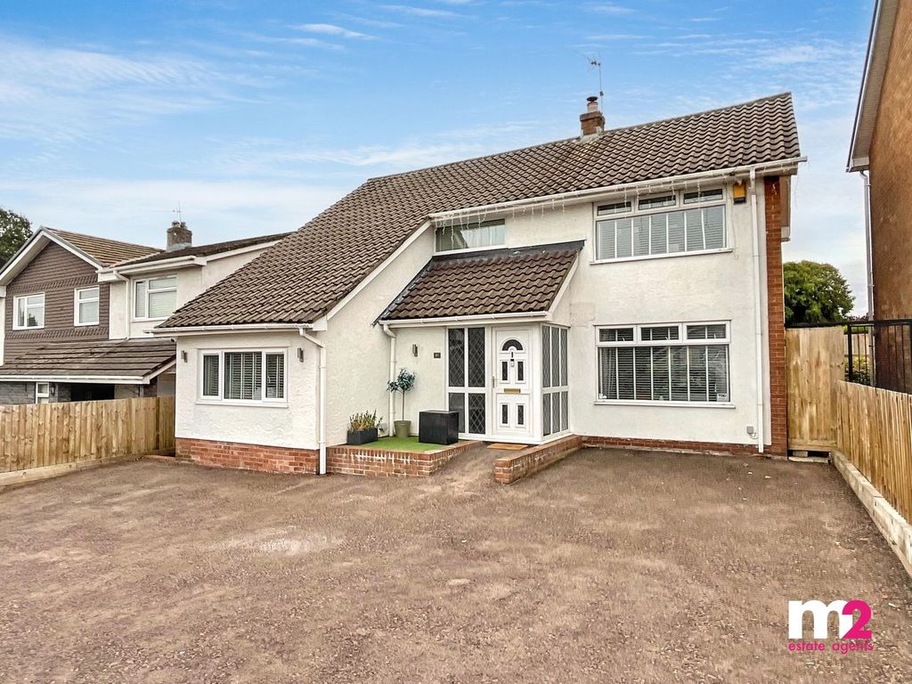 Property photo 1 of 21