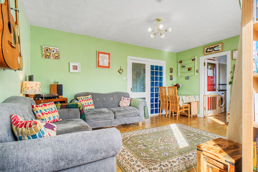 Property photo 3 of 12 Property Image 3