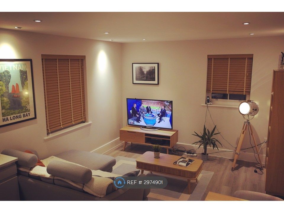 Property photo 1 of 16 Living Room With Furniture