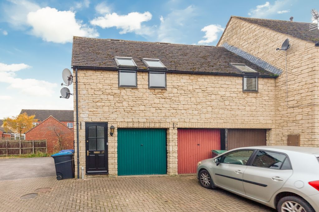 Property photo 2 of 7 176873