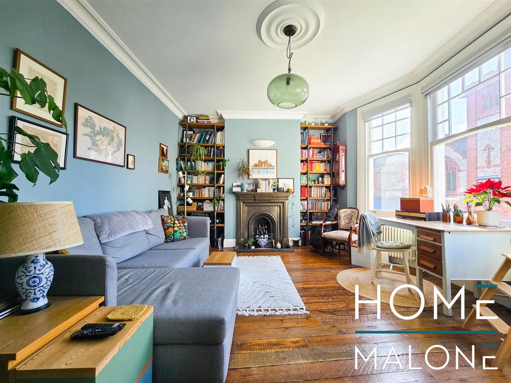 Property photo 1 of 33