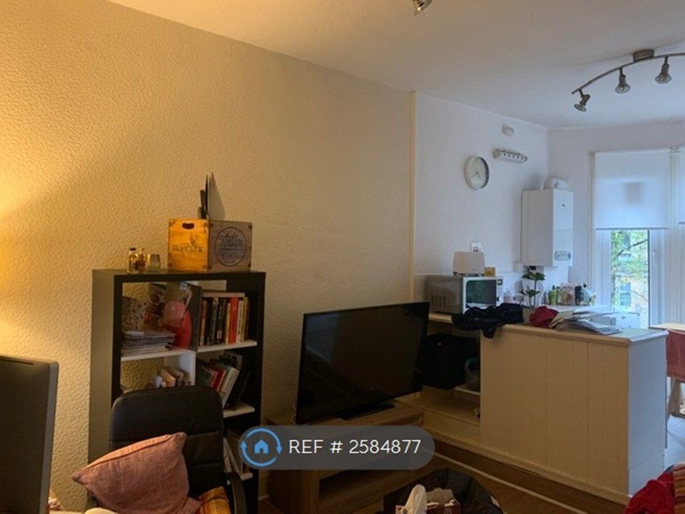 Property photo 3 of 10