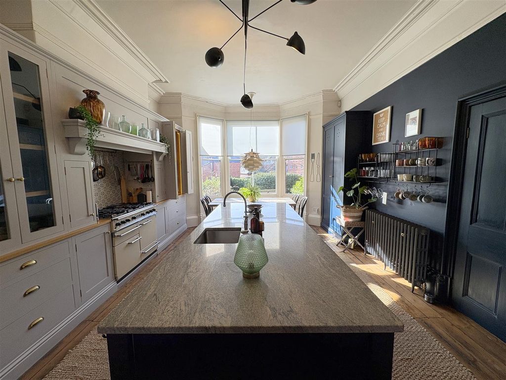 Property photo 1 of 66 Kitchen And Coffee Area