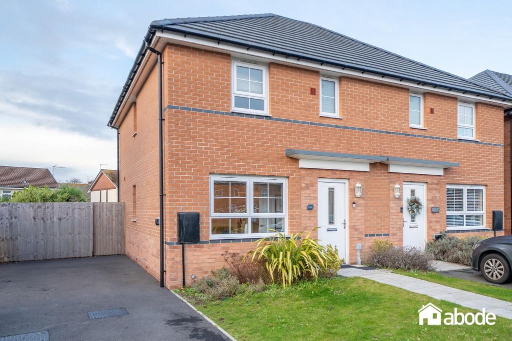 Property photo 1 of 25 Dsc06426-Hdr.Jpg