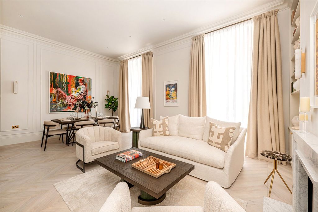 Property photo 3 of 13 Open Plan Living