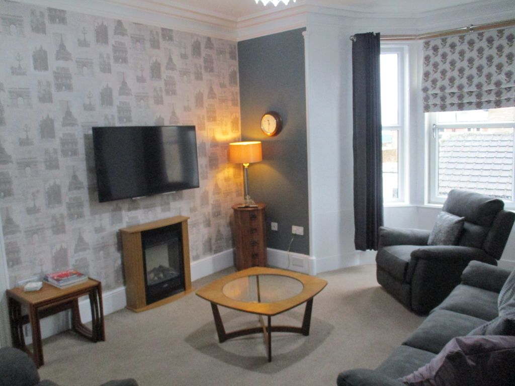 Property photo 2 of 21