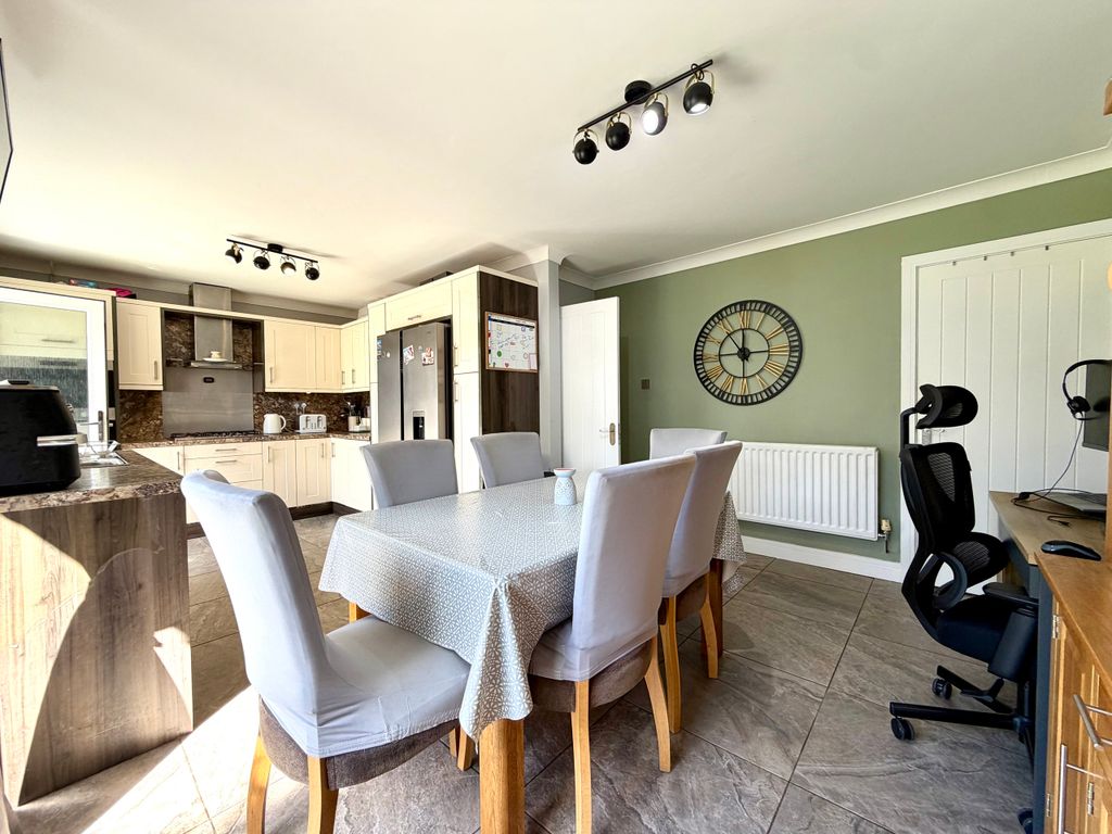 Property photo 3 of 25 Img_5978.Jpeg