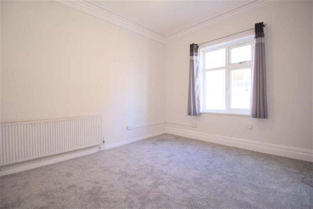 Property photo 1 of 19 (Main)
