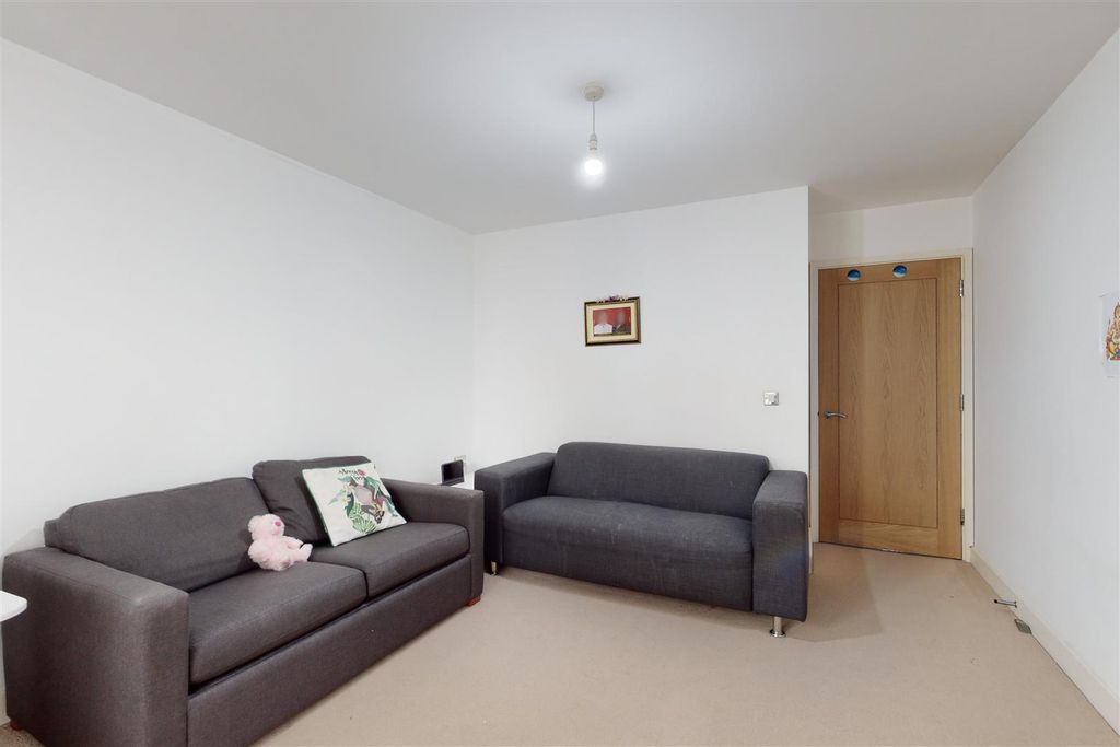 Property photo 3 of 12 Zedjgp0Da0Sk3Mgakgnagw.Jpg