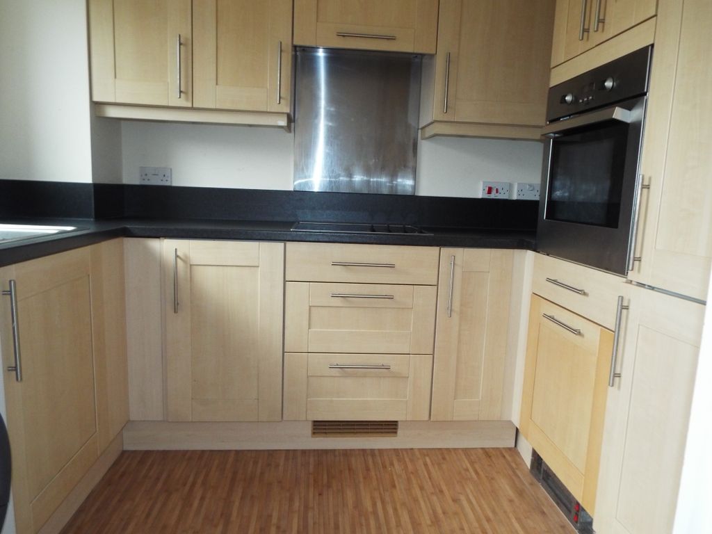 Property photo 2 of 6