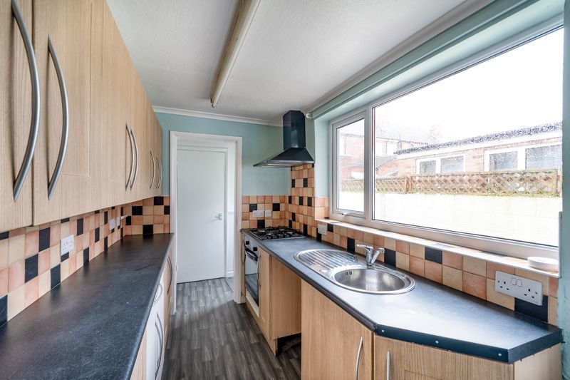 Property photo 3 of 10 Photo 3