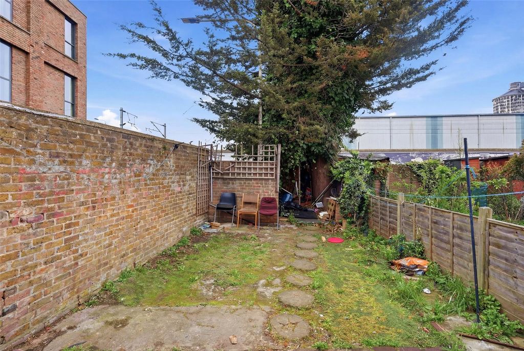 Property photo 2 of 12 Picture No. 08