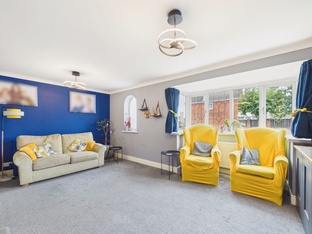 Property photo 3 of 20 5061296
