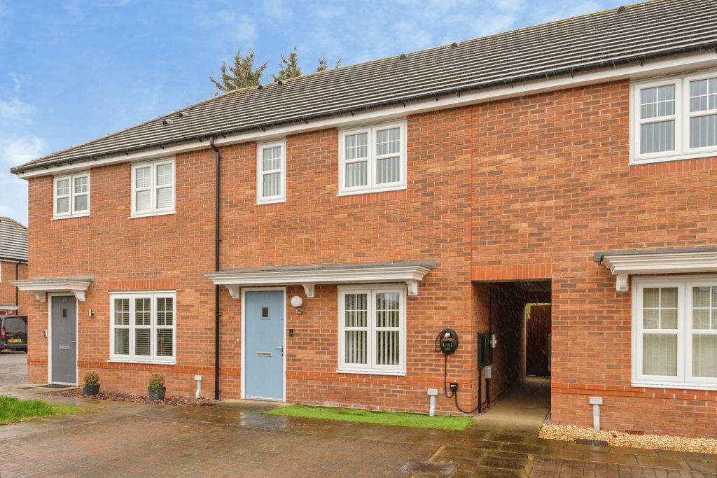 Property photo 1 of 18 Pbox-Img.Jpg