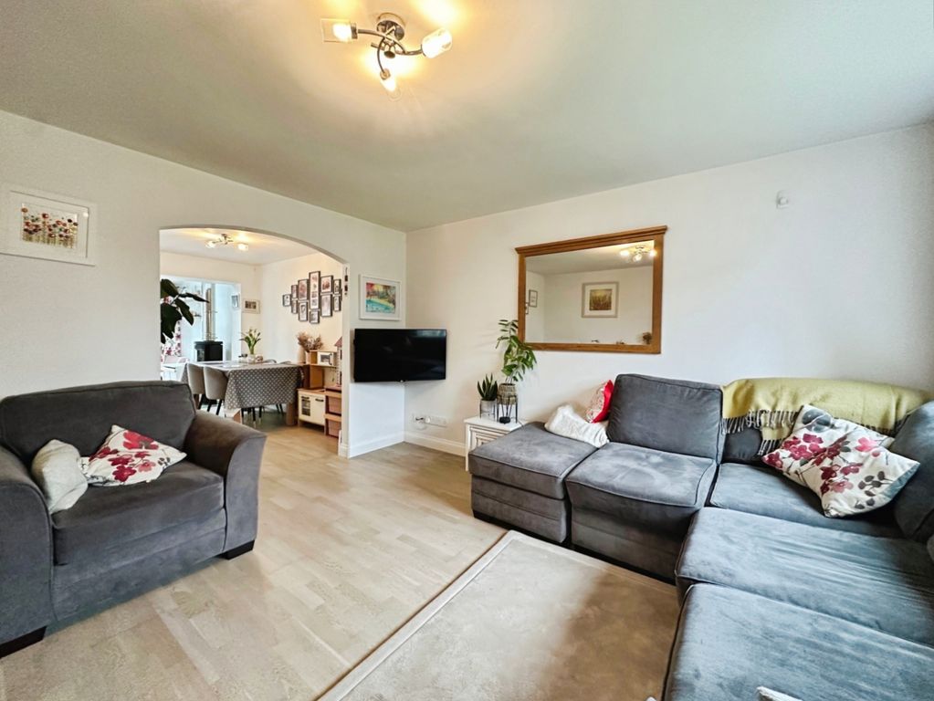 Property photo 3 of 23 Pbox-Img.Jpg