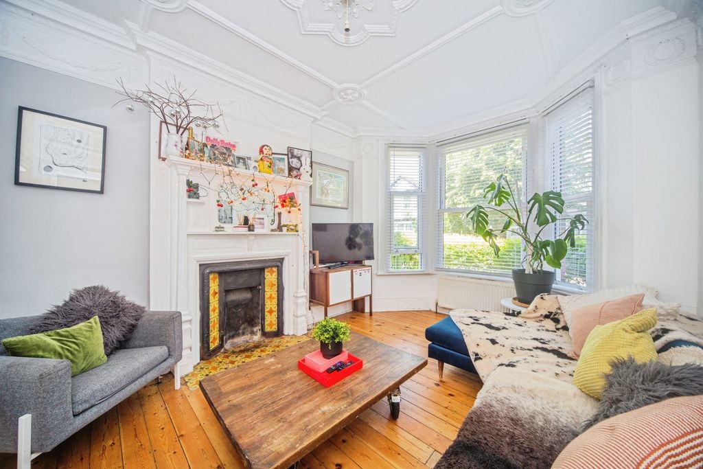 Property photo 2 of 14 Pbox-Img.Jpg