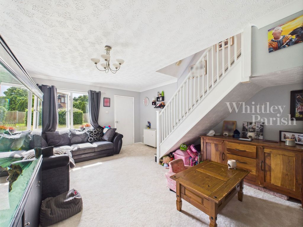 Property photo 3 of 9