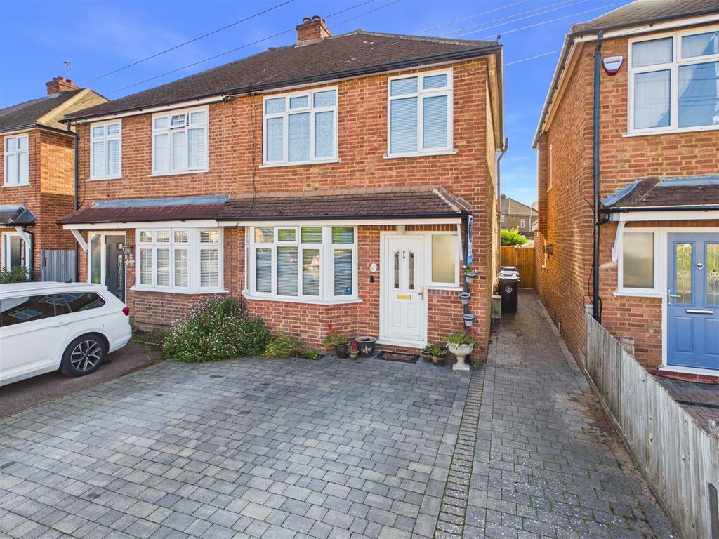 Property photo 1 of 15
