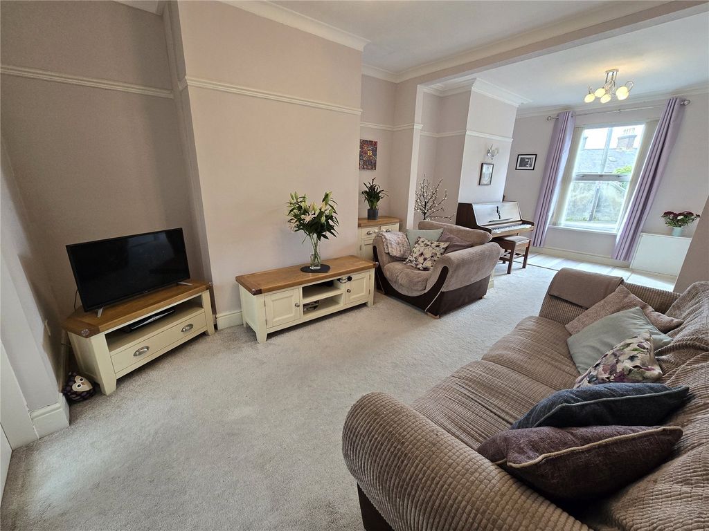 Property photo 2 of 31 Picture No. 07