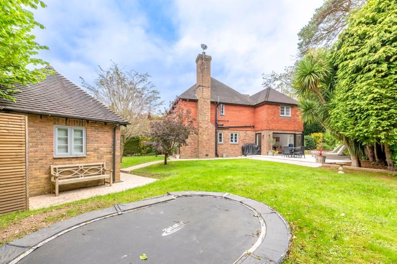 Property photo 1 of 26 Photo 22