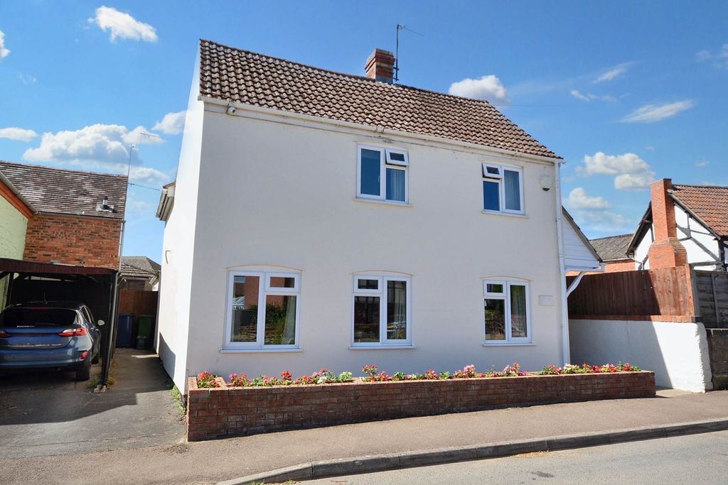 Property photo 1 of 29