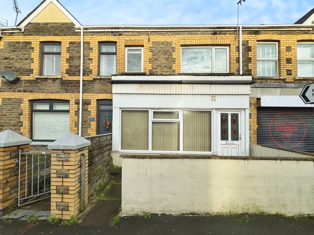 Property photo 3 of 15