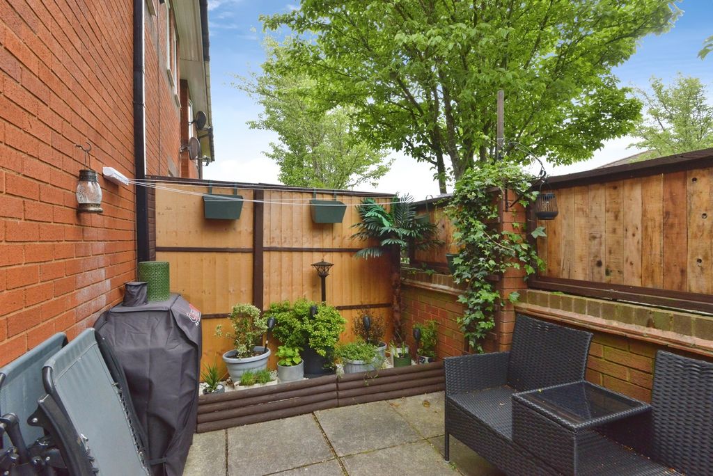 Property photo 2 of 20 Pbox-Img.Jpg