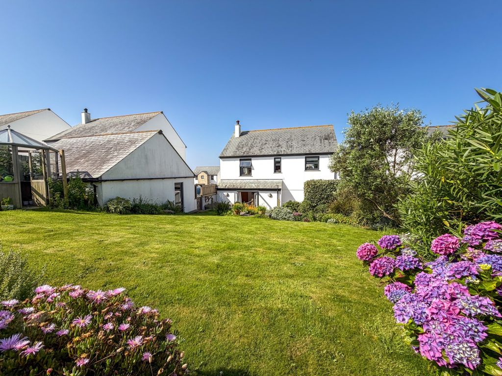 Property photo 3 of 31 5120218