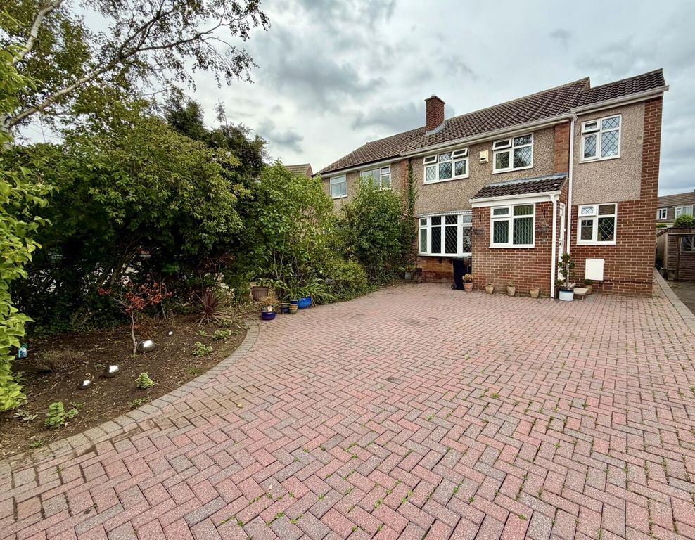 Property photo 1 of 24 External