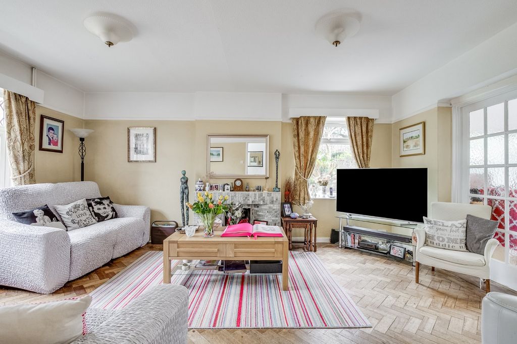 Property photo 2 of 24 Picture No. 24