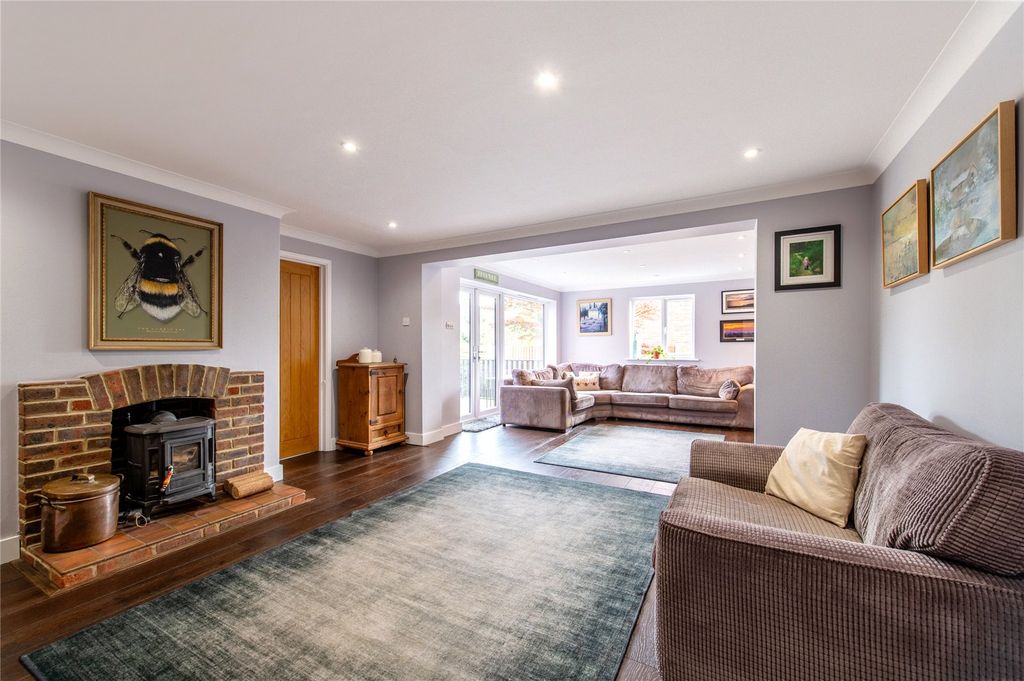 Property photo 2 of 49 Picture 2