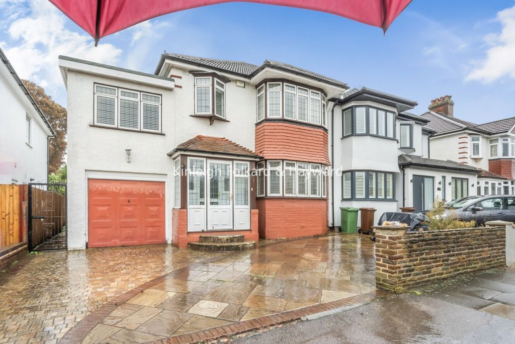 Property photo 1 of 11 d9Abeff4-E6ba-42d9-A