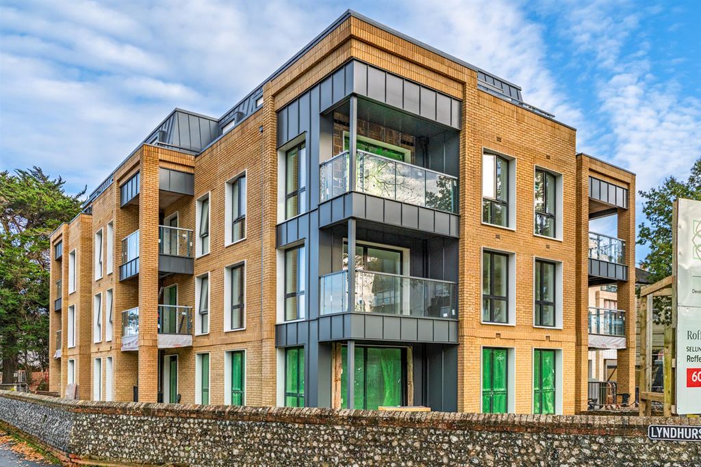 Property photo 1 of 18 Plot 9 Lindfield Place Final-18.Jpg