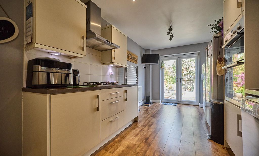 Property photo 3 of 17 Rear Kitchen