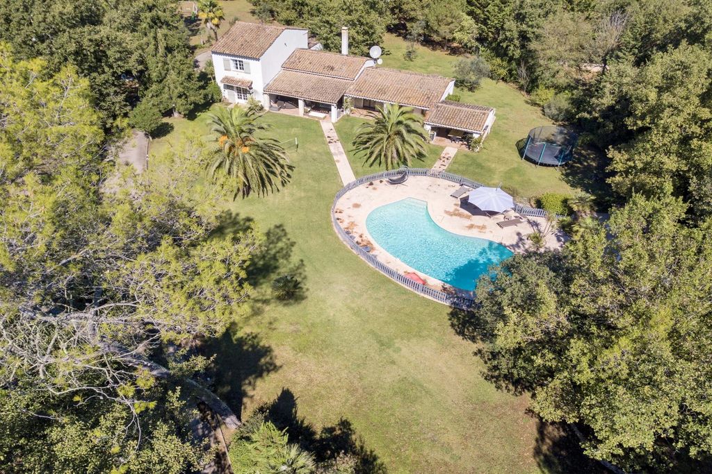 Property photo 1 of 34