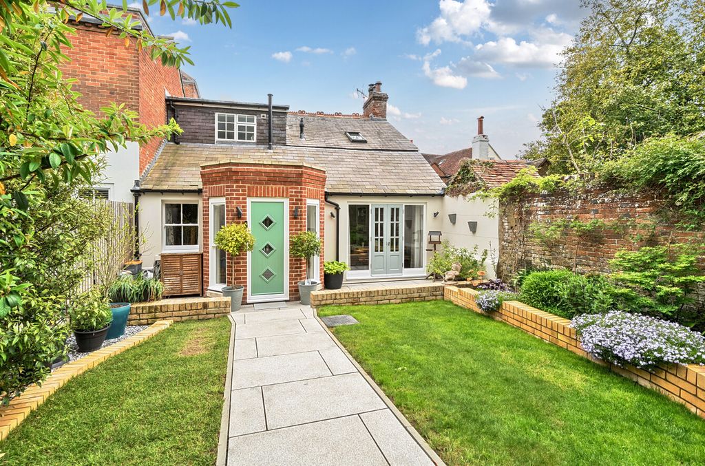 Property photo 1 of 14 1456267-19-69Fb80...