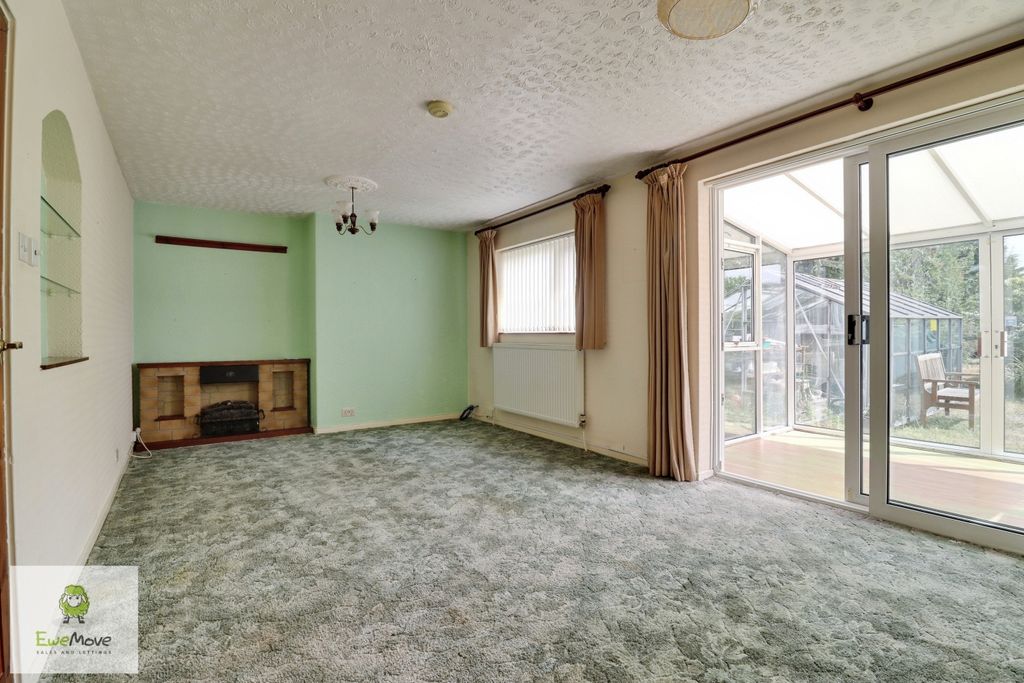 Property photo 3 of 16 Living Room - Ewemove Cannock