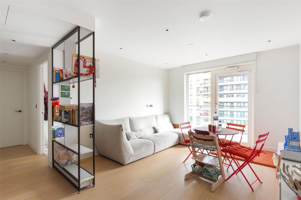 Property photo 3 of 14 Picture No. 07