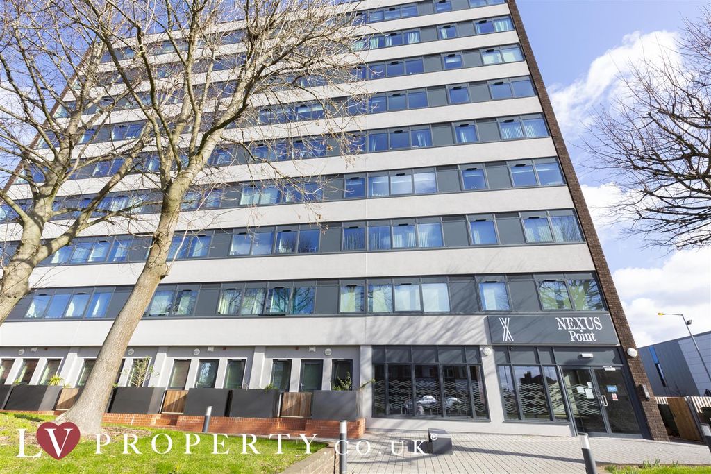 Property photo 1 of 9 N2.Jpg