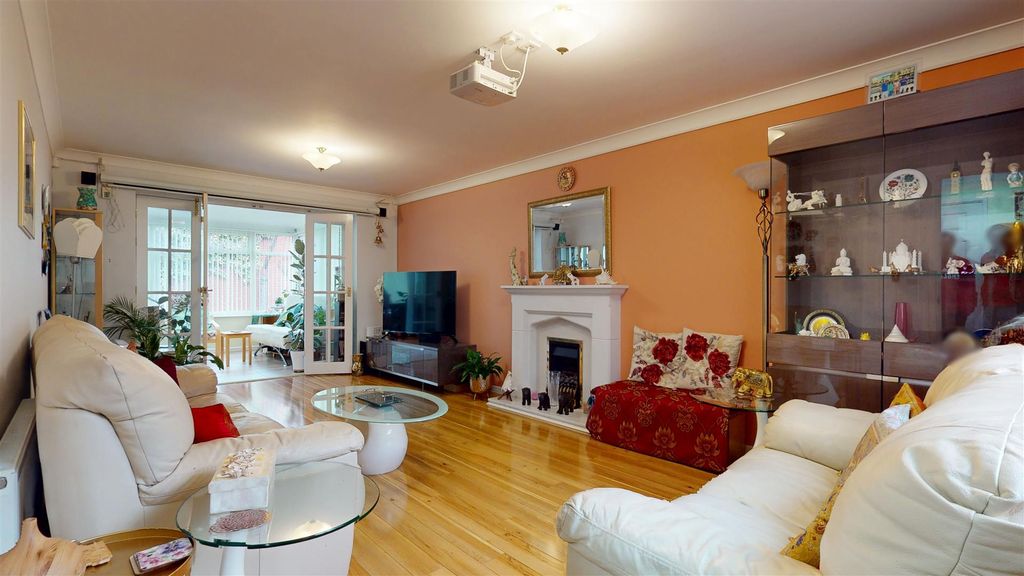 Property photo 3 of 19 03052026_093747.Jpg