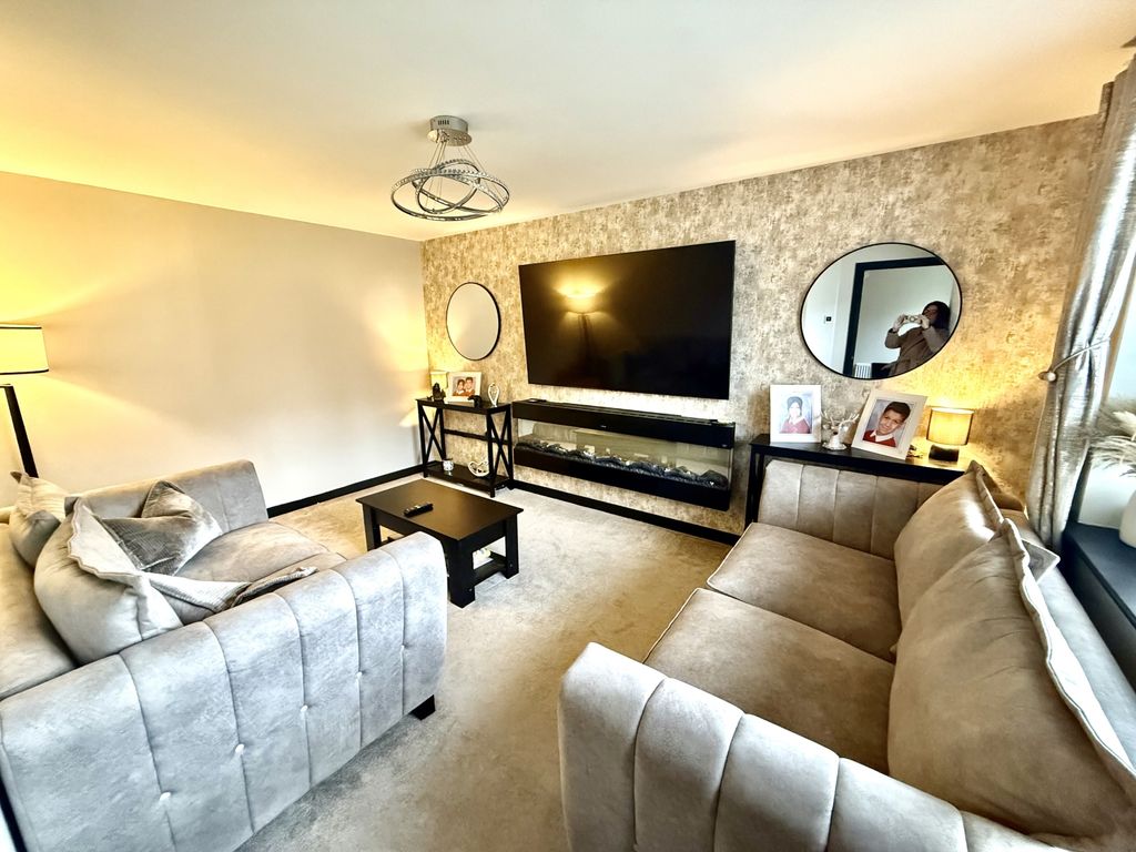 Property photo 2 of 14 Img_1952