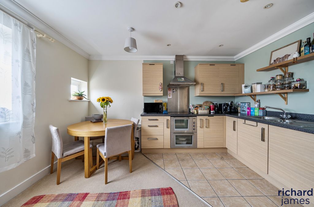 Property photo 2 of 10 1dc93Aad15A349E3B7532B282d406Cfa