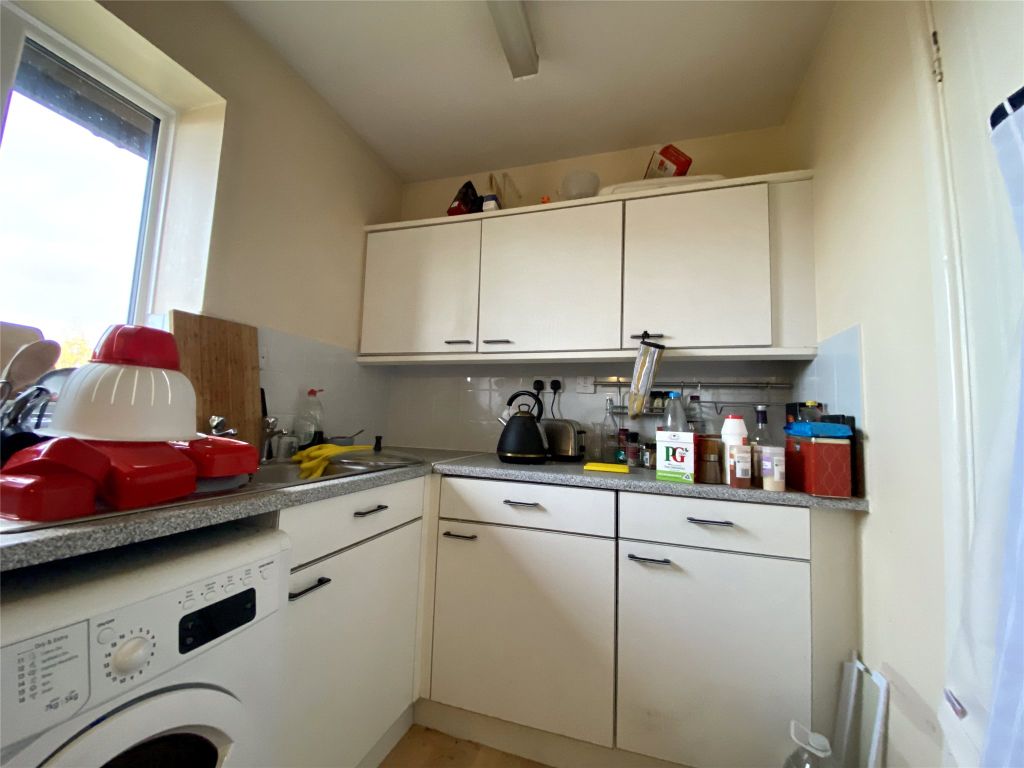 Property photo 3 of 9 Picture No. 17